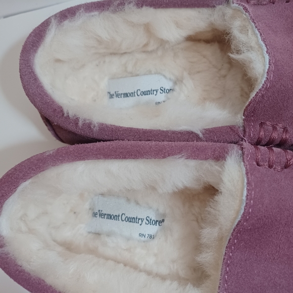 Vermont County Store Woman's Leather/Sherling Rose Pink Slippers Size 6M - Picture 12 of 15